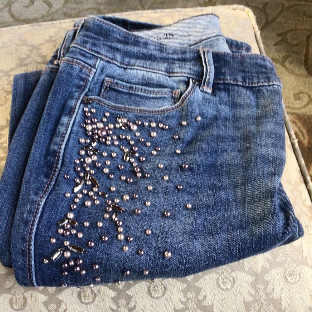 WHBM HR Embellished Skinny Flare Jeans  Medium wash sz 2s - Picture 2 of 7